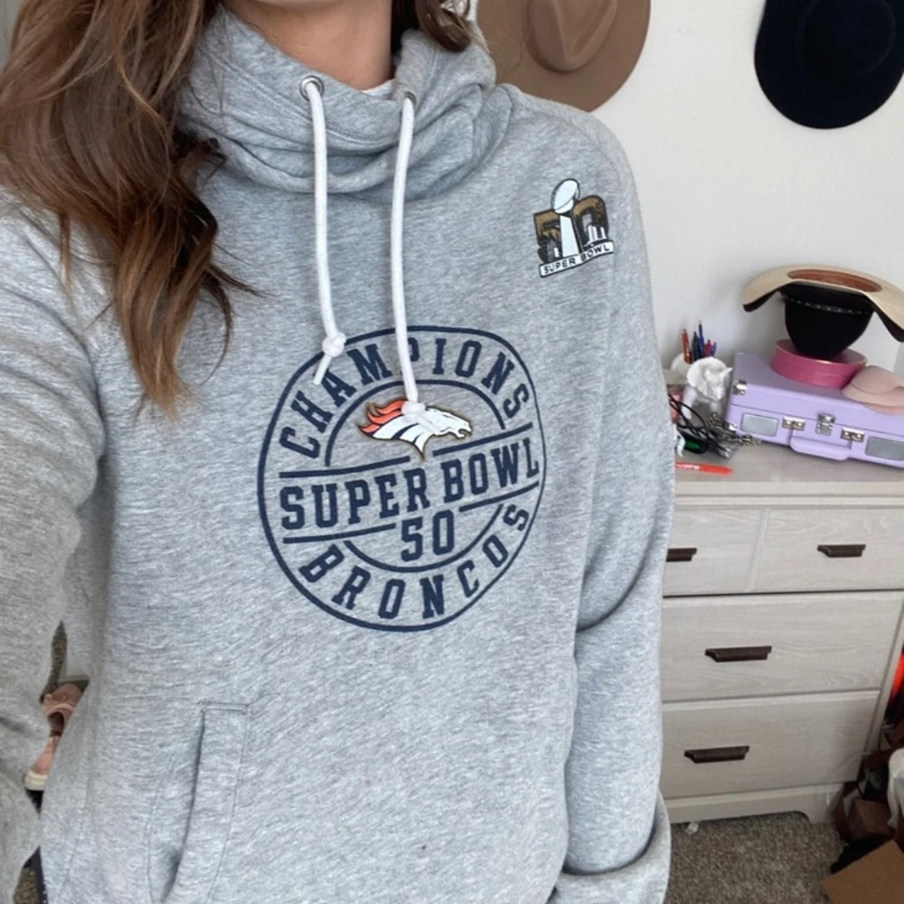 Nike Broncos Super Bowl 50 Champs Sweatshirt